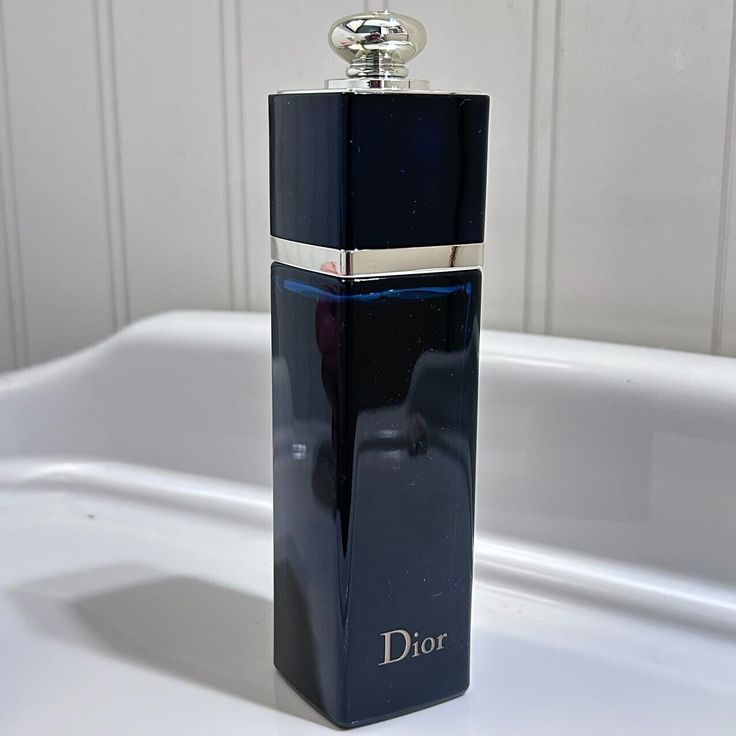 Dior Addict by Christian Dior - Perfumes for Women - Eau De Parfum, 100 ml